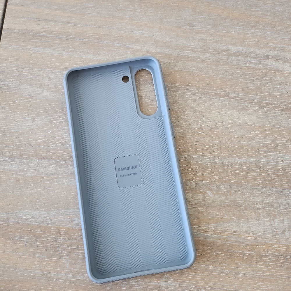 Phone case - Picture 2 of 3